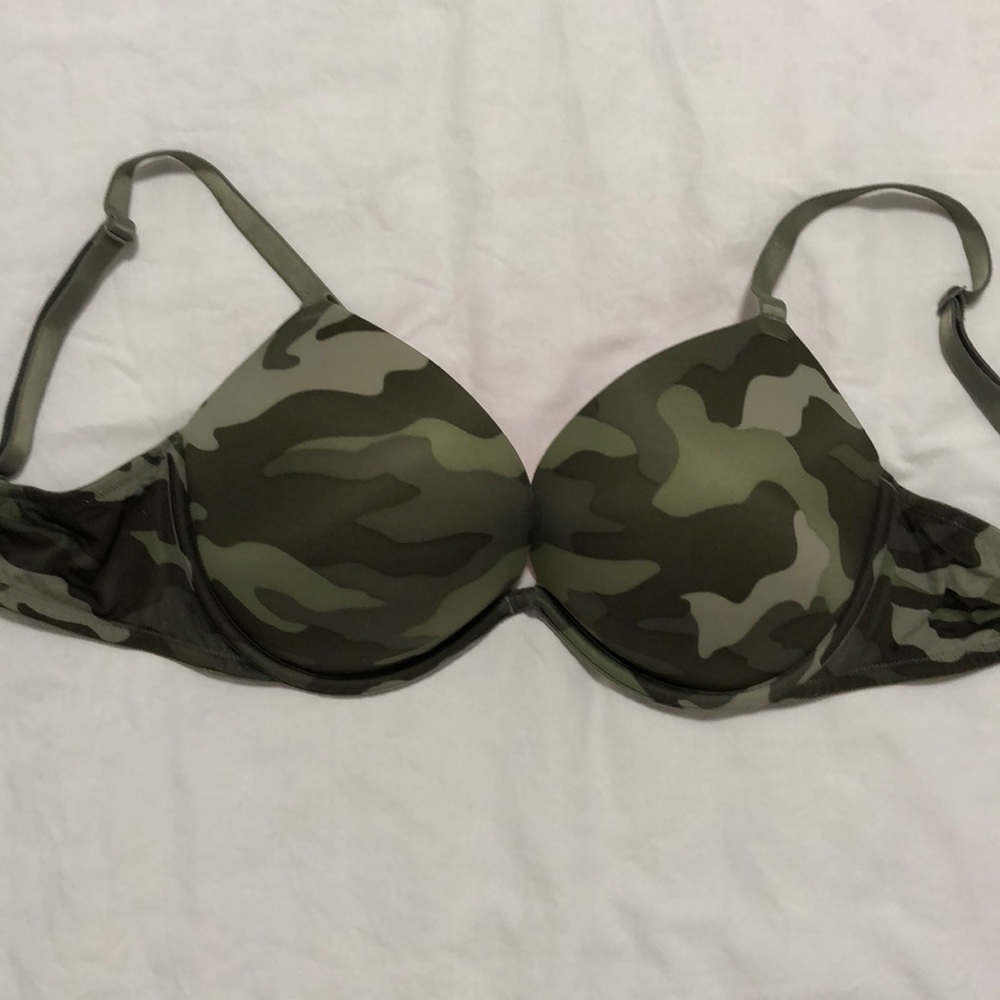 Pink push up bra 34D